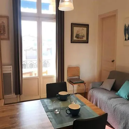 Grand Apartment