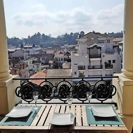 Grand Apartment