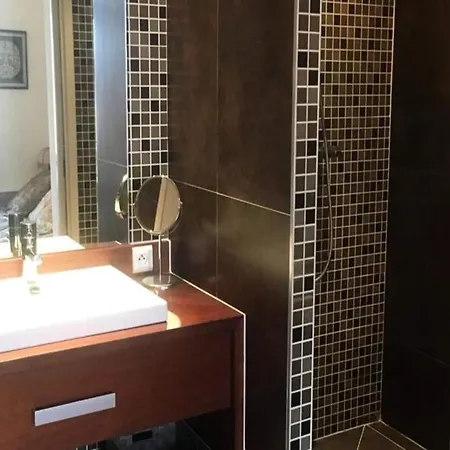 Grand Apartment